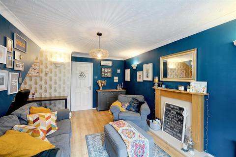 2 bedroom terraced house for sale, Sunlea Crescent, Stapleford, Nottingham