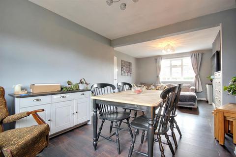 3 bedroom terraced house for sale - Lambwath Villas, Skirlaugh, Hull