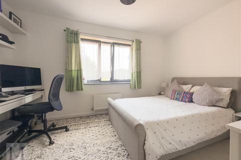 3 bedroom end of terrace house for sale - Potters Road, Southall UB2