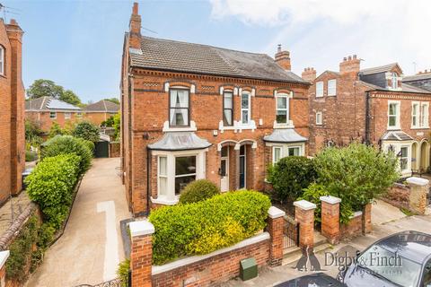 5 bedroom semi-detached house for sale, Lorne Grove, Radcliffe-On-Trent, Nottingham