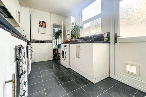 2 bedroom terraced house for sale - Londesborough Road, Portsmouth