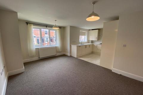 2 bedroom flat to rent - Blakeney Court, Northfield Road, Harborne, Birmingham, B17 0TZ