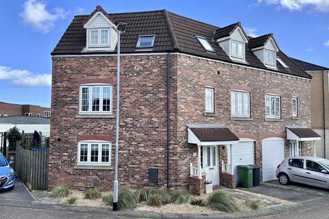 19 Scholars Gate, Garforth, Leeds, LS25 1BF