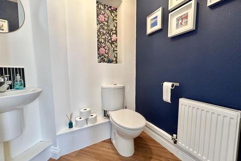 19 Scholars Gate, Garforth, Leeds, LS25 1BF