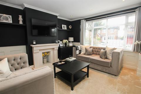 15 Spital Lane, Brentwood, CM14 5NT