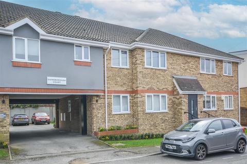 Gainsborough Court, Warley