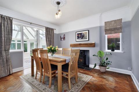 3 bedroom detached house for sale, Lichfield Avenue, Hereford