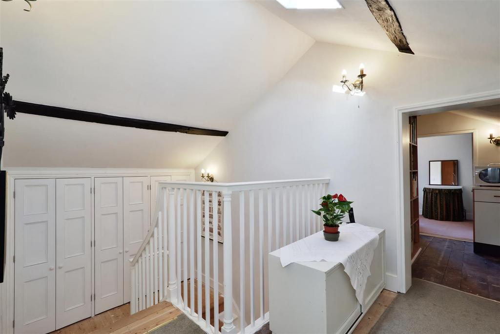 10 Castle Street Hereford - 094.jpg