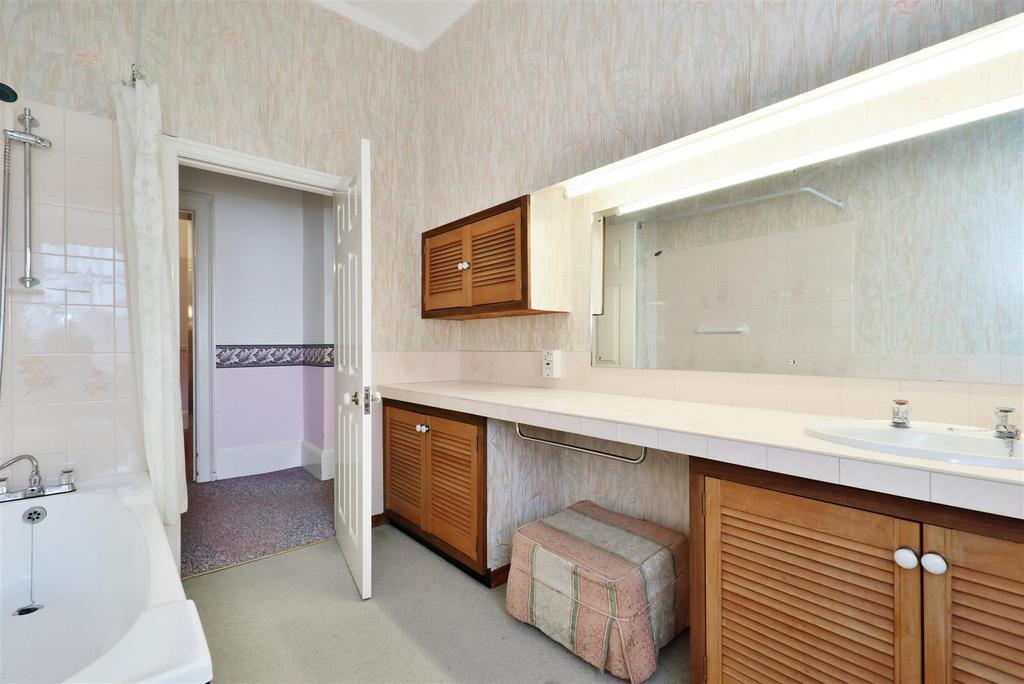 10 Castle Street Hereford - 041.jpg