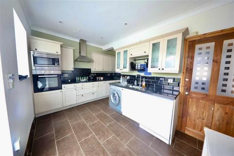 2 bedroom semi-detached house for sale - Cradley Road, Hull