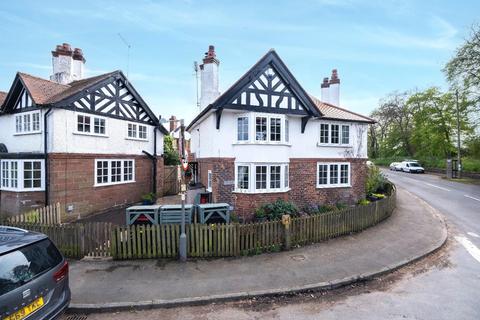 3 bedroom detached house for sale, The Village, Great Barrow