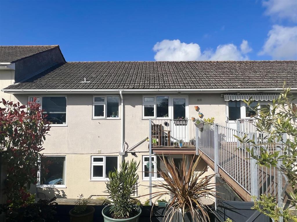 Rashleigh Court, Carlyon Bay, St. Austell 2 bed apartment for sale £