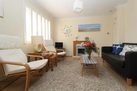 2 bedroom apartment for sale, Francis Road, Broadstairs