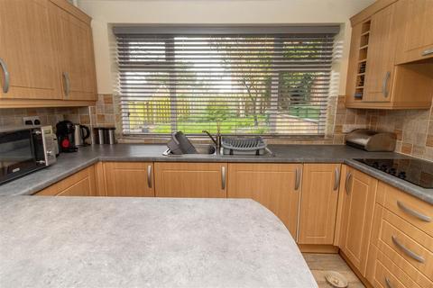 31 Crathie, Birtley, Chester Le Street, DH3 1QJ