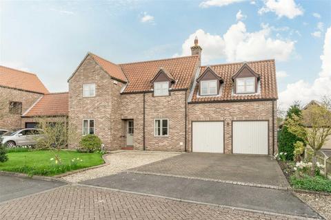 4 bedroom detached house for sale, Maypole Gardens, Cawood