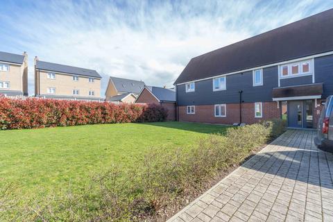 2 bedroom apartment for sale, Robert Mccarthy Place, Chelmsford CM1