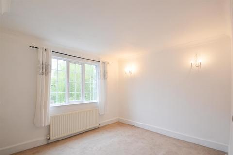 3 bedroom townhouse to rent, Duddery Road, Haverhill CB9