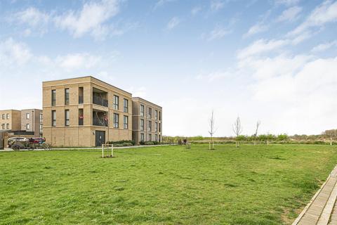17 Britannia Walk, Trumpington, Cambridge, CB2 9GG