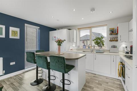 17 Britannia Walk, Trumpington, Cambridge, CB2 9GG