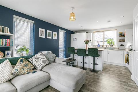 17 Britannia Walk, Trumpington, Cambridge, CB2 9GG