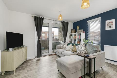 17 Britannia Walk, Trumpington, Cambridge, CB2 9GG