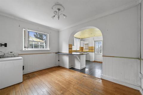 4 Beach Road, St Osyth, Clacton-on-sea, CO16 8SB