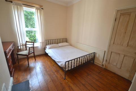 1 bedroom in a house share to rent, Egerton Street, Manchester M25