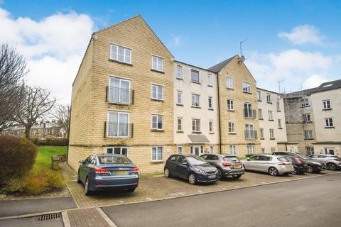 2 bedroom flat for sale, Merchants Court, Leonard Place, Bingley