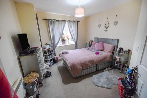 2 bedroom flat for sale, Merchants Court, Leonard Place, Bingley