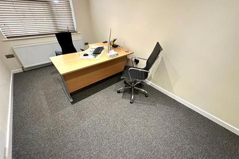 Office to rent, St Annes Road, Headingley, Leeds