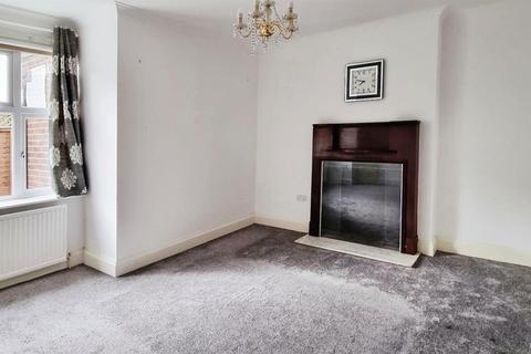 3 bedroom flat to rent - Queens Road, Hendon