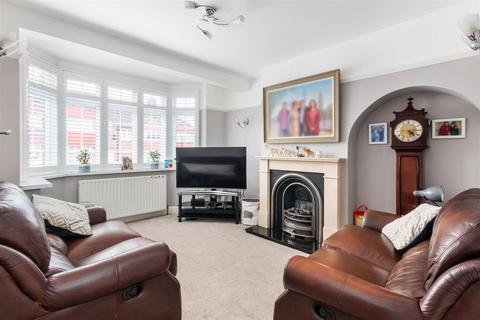 3 bedroom house for sale, Kingsbridge Road, Morden SM4