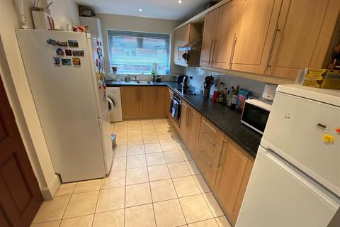 1 bedroom in a house share to rent - Darlington Road, West Didsbury, Manchester