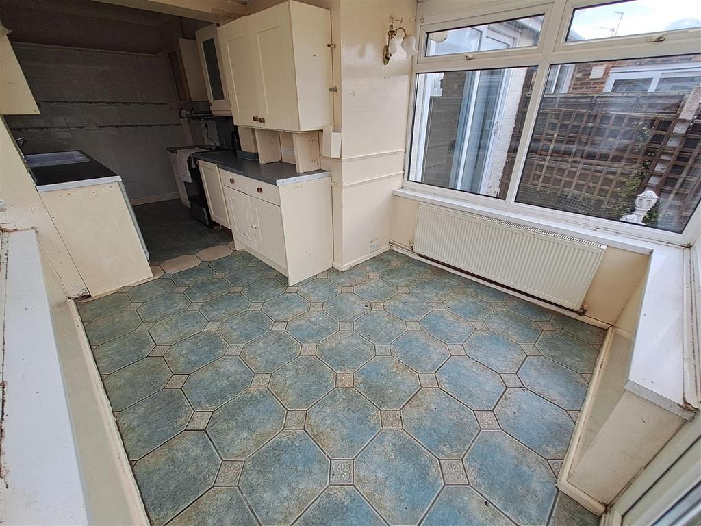 Elmay Road, Sheldon, Birmingham 3 bed semidetached bungalow for sale