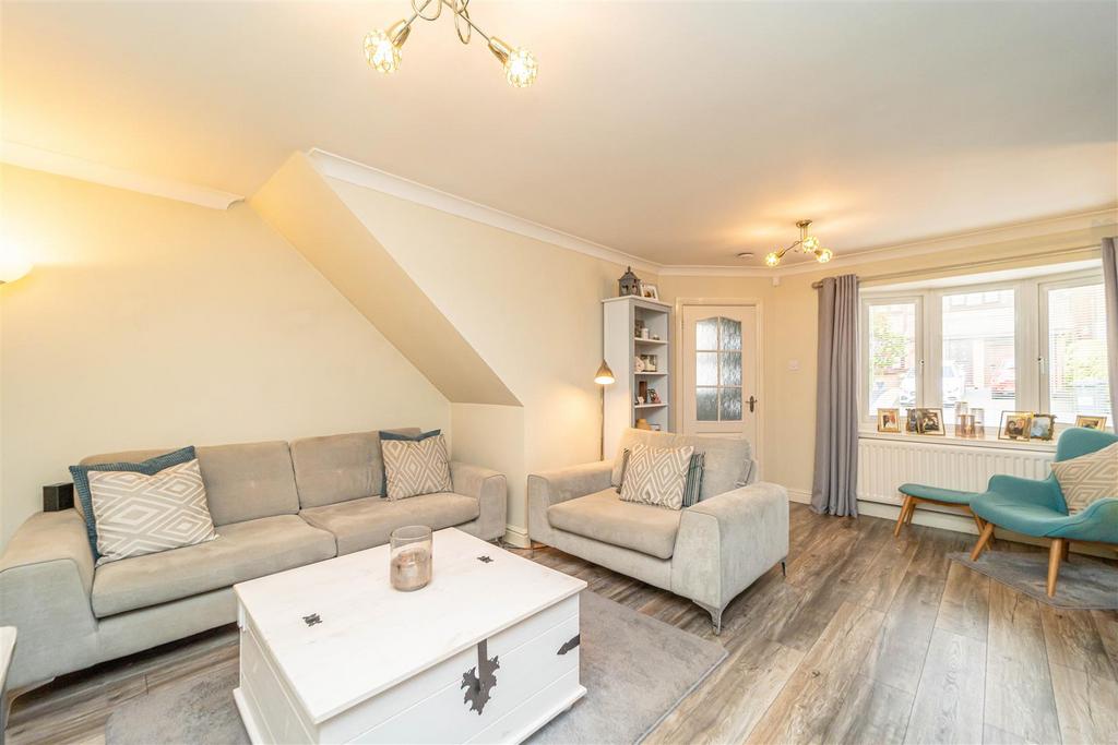 23 Penleigh Gardens 009.jpg