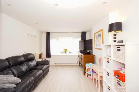 3 bedroom terraced house for sale, Brookland Close, Hastings
