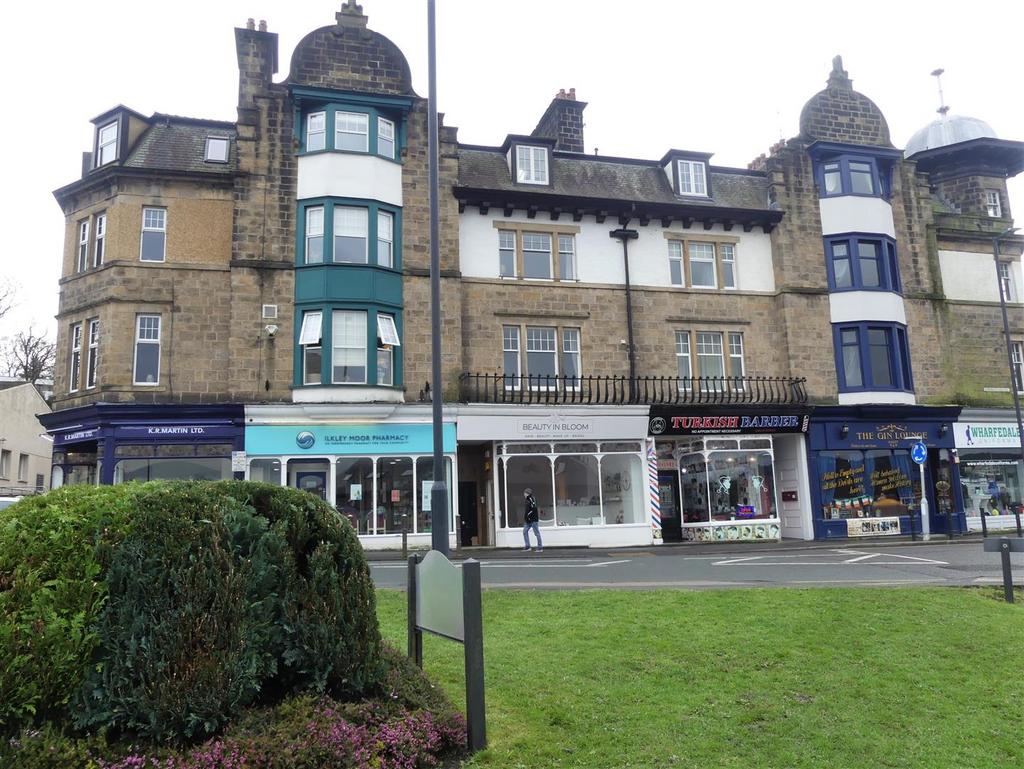 Cowpasture Road, Ilkley LS29 1 bed apartment £750 pcm (£173 pw)
