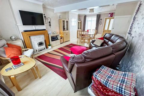 127 Beaconsfield Road, Wick, Littlehampton, BN17 6LL