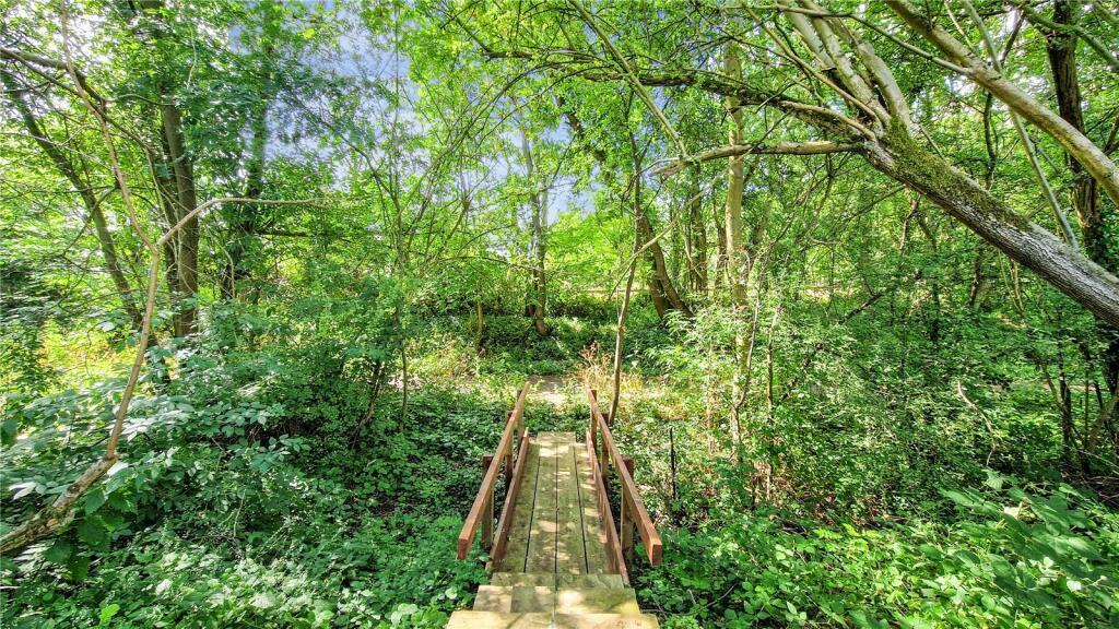 Rear Access to Flitch Way