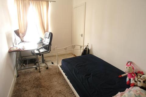 2 bedroom apartment for sale - Cedar Court, Bishop's Stortford CM23