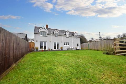 5 bedroom detached house for sale, Causeway House, Penally