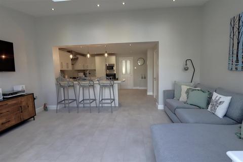 5 Brook Close, Crewe, CW1 6HR