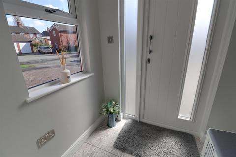 5 Brook Close, Crewe, CW1 6HR