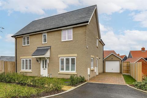 4 bedroom detached house for sale, Easton Drive, Bishop's Stortford CM23