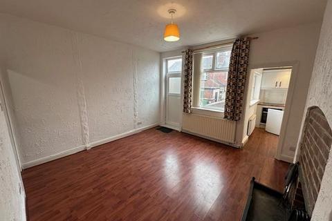 2 bedroom terraced house to rent - Burkill Street, Wakefield WF1