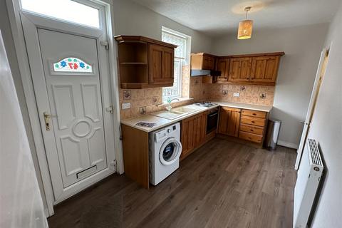 2 bedroom terraced house for sale, Shepstye Road, Wakefield WF4