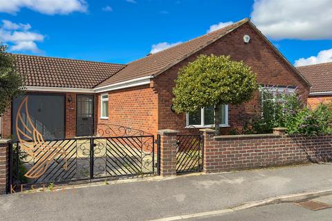 6 Lyndhurst Drive, Norton, Doncaster, DN6 9PZ