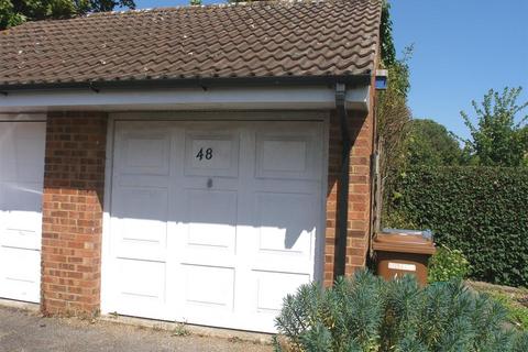 2 bedroom semi-detached bungalow for sale - The Paddock, Bishop's Stortford CM23