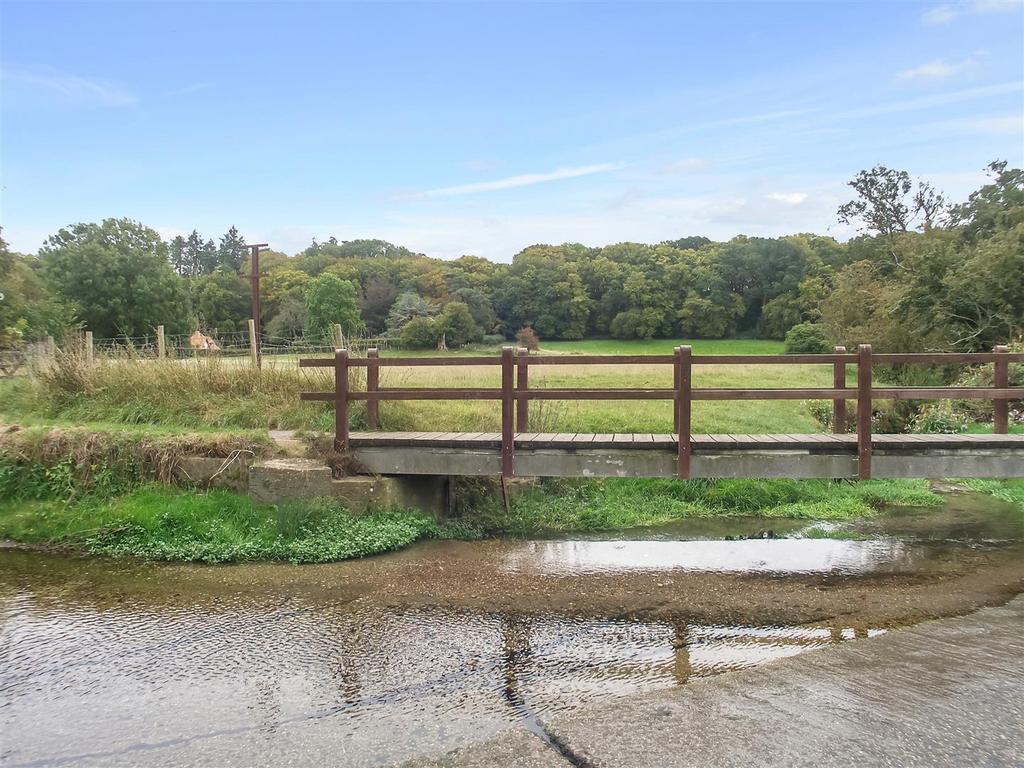 View Over Ford &amp; Fields Towards Sidehill Woods