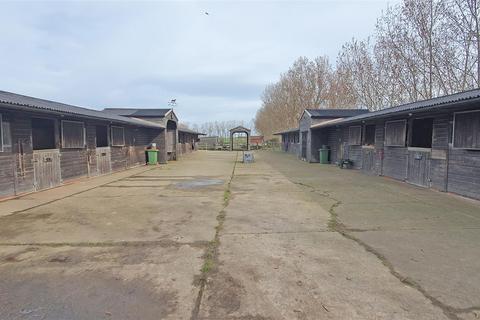 Equestrian property for sale - Raspberry Hill Lane, Sittingbourne ME9